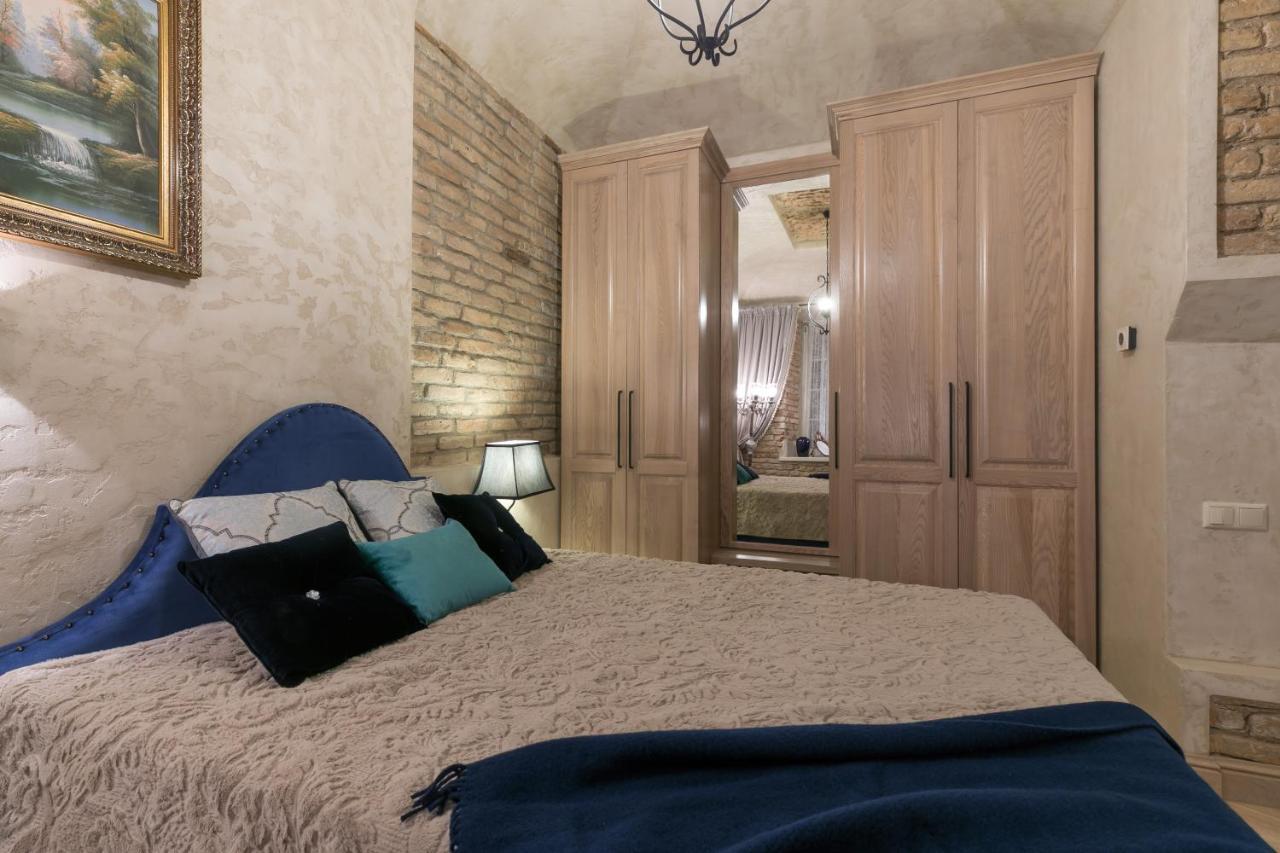 Luxury Apartment In Pilies Street Vilnius Ngoại thất bức ảnh
