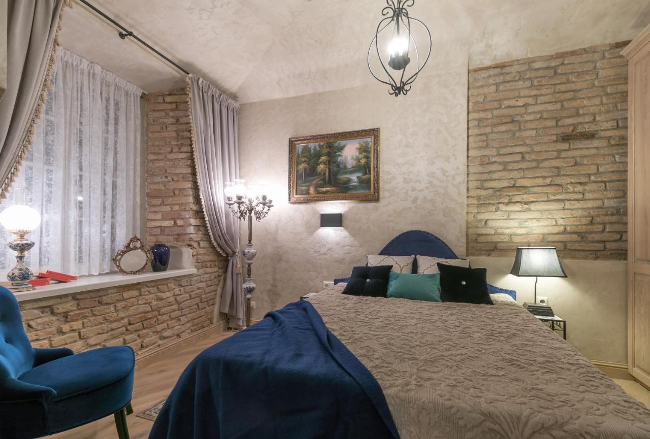 Luxury Apartment In Pilies Street Vilnius Ngoại thất bức ảnh