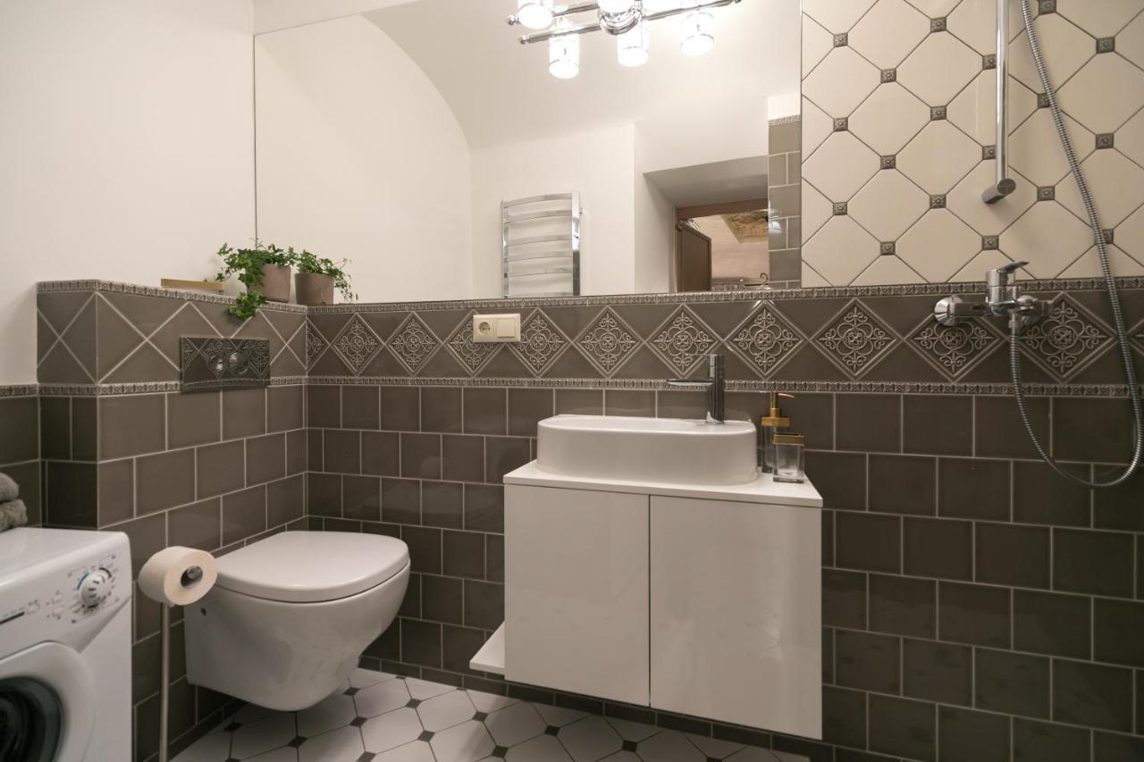 Luxury Apartment In Pilies Street Vilnius Ngoại thất bức ảnh